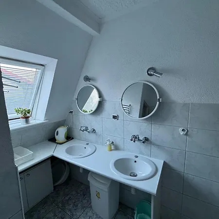 Pokoje Goscinne Kamako Dźwirzyno Exterior foto