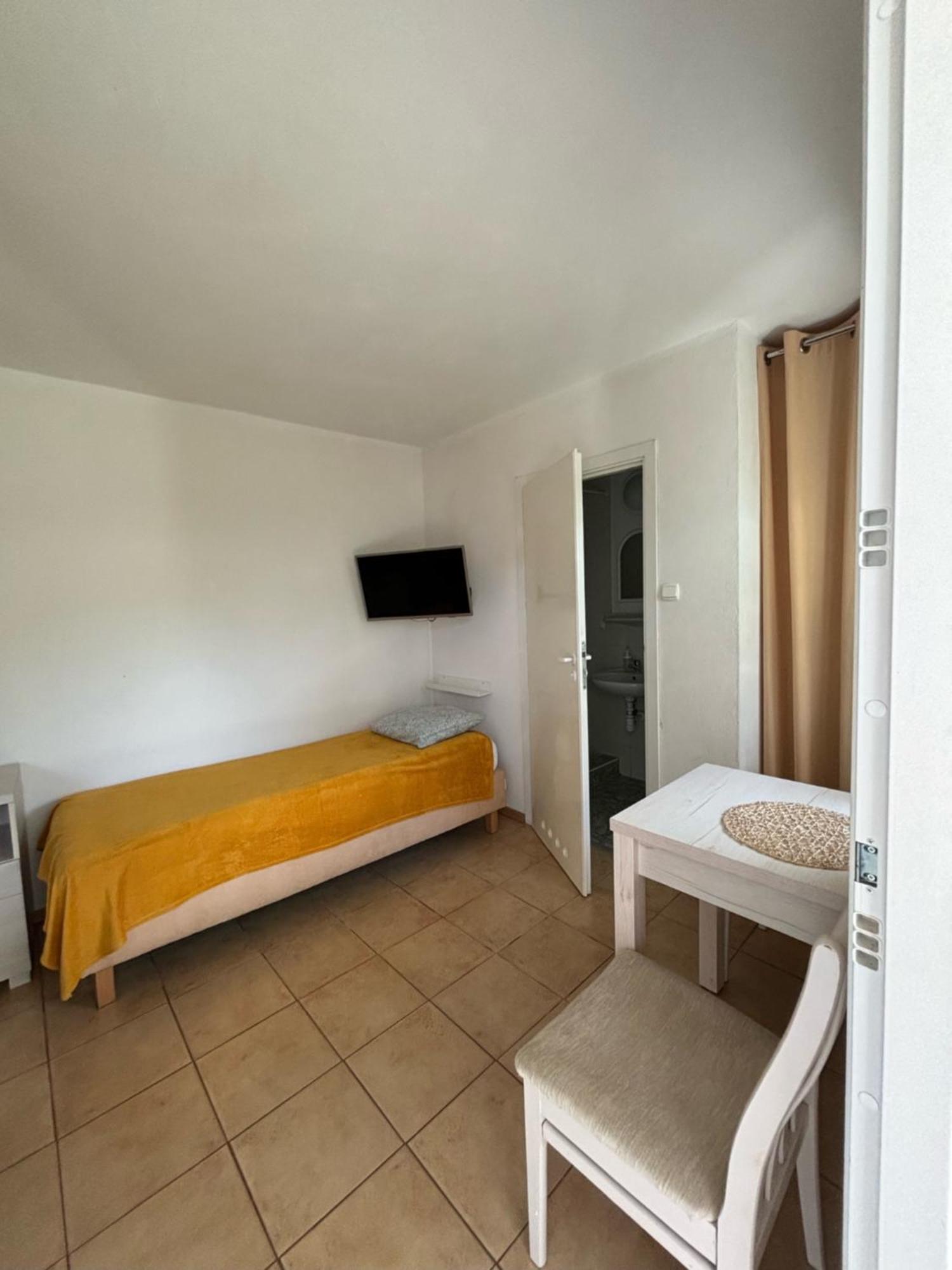 Goscinne Kamako Homestay