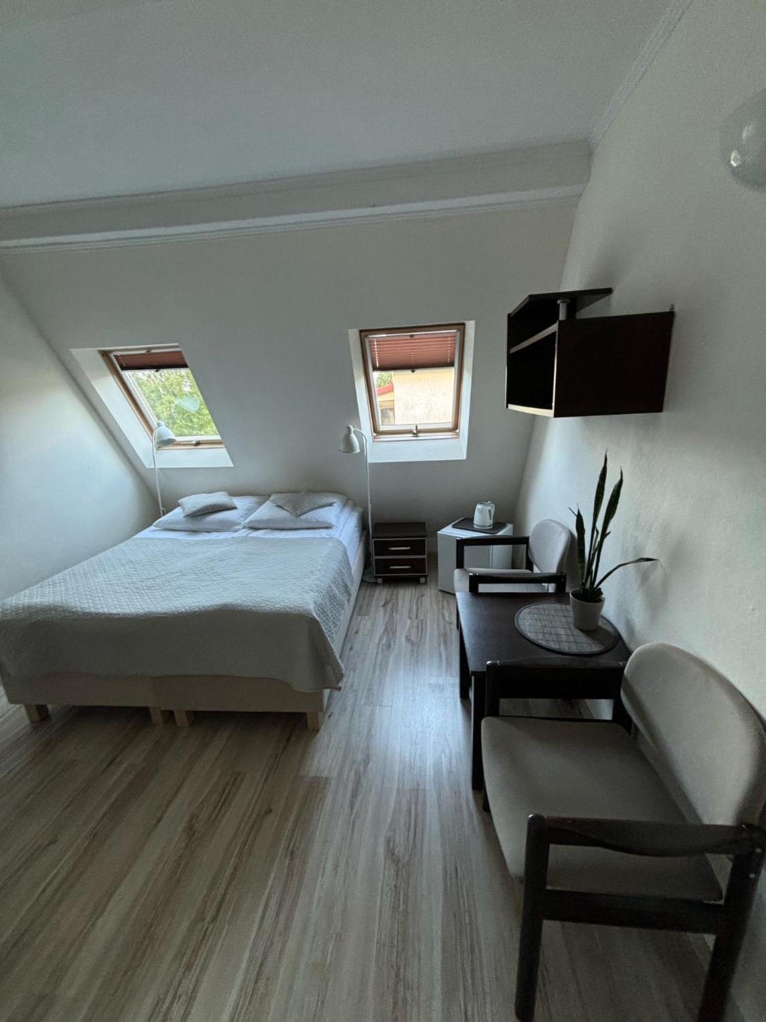 Homestay Goscinne Kamako *